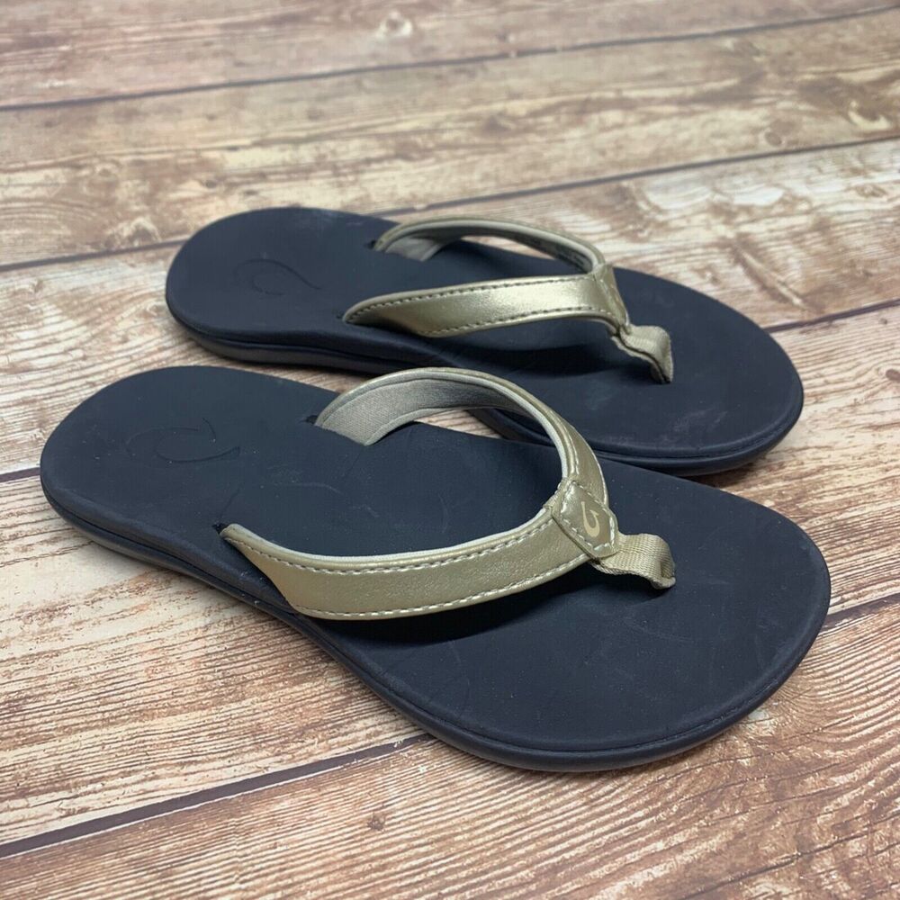 Olukai Kids Size 11 Ho'opio Sandals Black Gold EUR 28 Flip Flop Girls